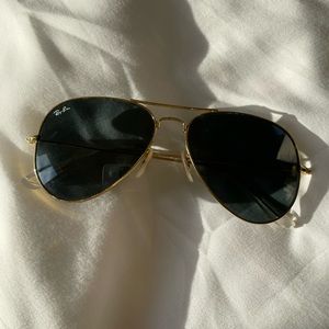 Ray-Ban Aviator Classic